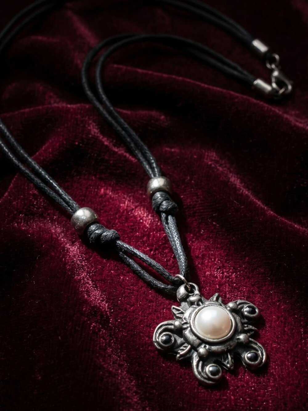 Vintage Artisan Sea Turtle Pendant Silky Cord Necklace w/Central Faux Pearl